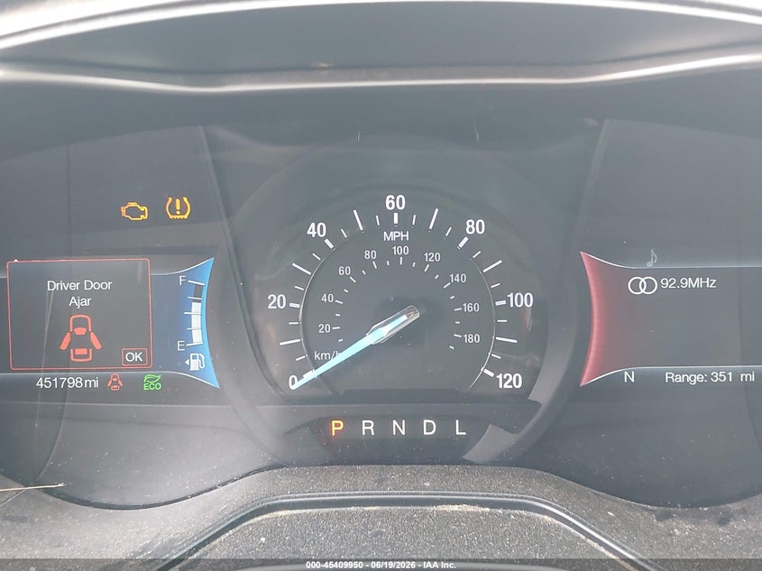 2019 Ford Fusion VIN 3FA6P0LU0KR171134 IAAI salvage auction — FRONT & REAR, Salvage (Texas), sold $725 on 2026-07-09 (photo 7)