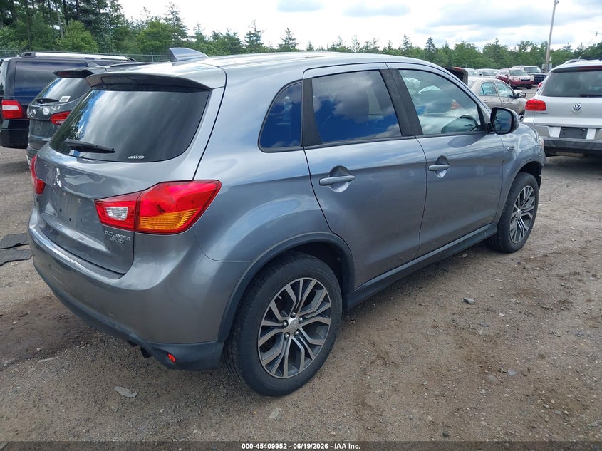 2017 Mitsubishi Outlander VIN JA4AR3AU8HZ041975 IAAI salvage auction — FRONT END, Salvage (Massachusetts), sold $1,400 on 2026-08-01 (photo 4)