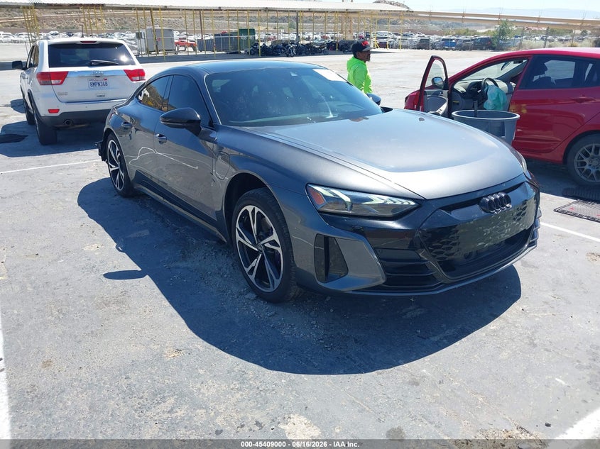 2022 Audi E-tron gt VIN WAUCJBFW5N7008463 — IAAI salvage auction photo