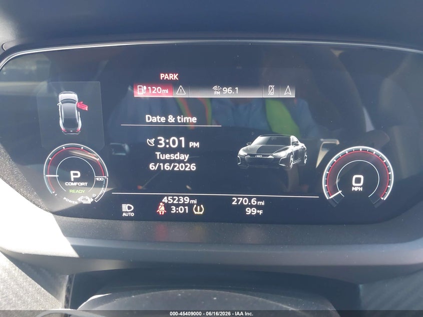 2022 Audi E-tron gt VIN WAUCJBFW5N7008463 IAAI salvage auction — LEFT FRONT, Salvage Title, sold $17,500 on 2026-08-06 (photo 7)
