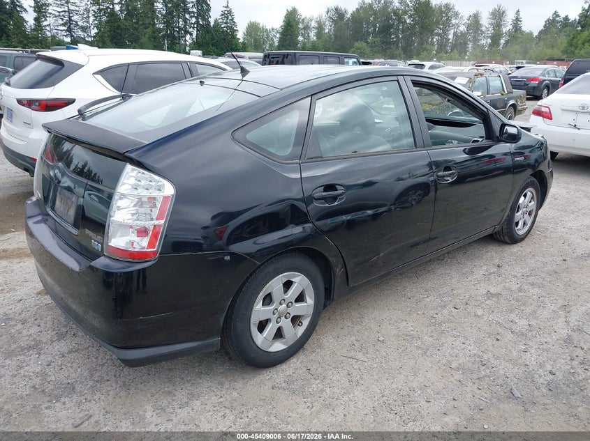 2006 Toyota Prius VIN JTDKB20U863136028 IAAI salvage auction — NORMAL WEAR, Clear (Washington), sold $375 on 2026-07-15 (photo 4)