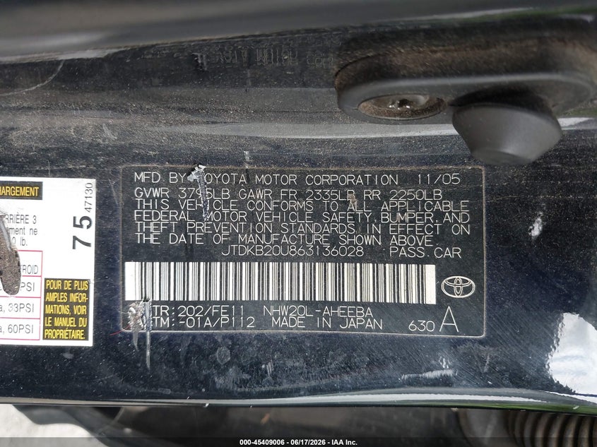 2006 Toyota Prius VIN JTDKB20U863136028 IAAI salvage auction — NORMAL WEAR, Clear (Washington), sold $375 on 2026-07-15 (photo 9)
