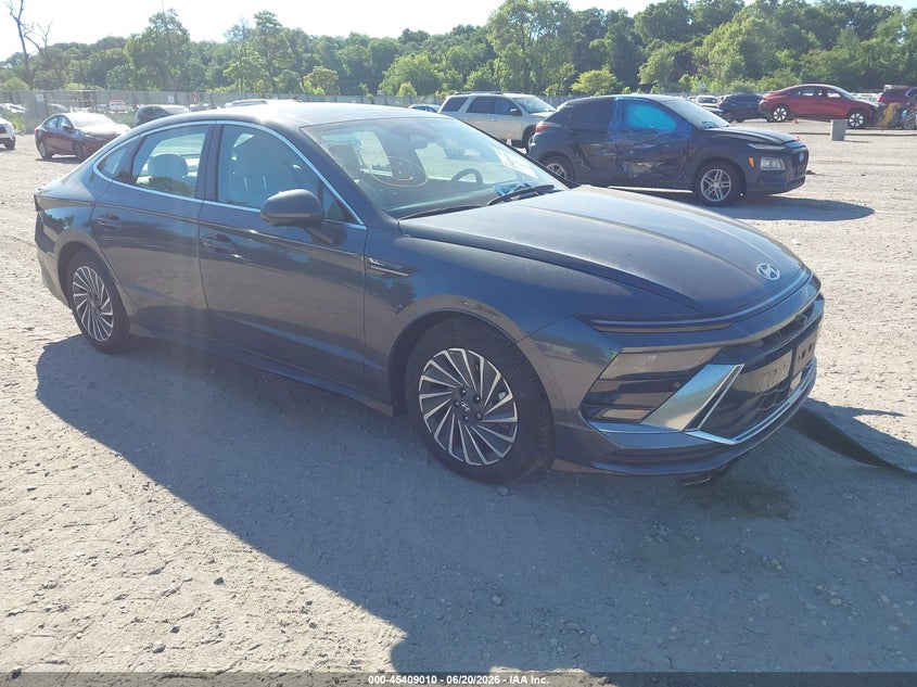 2025 Hyundai Sonata VIN KMHL54JJ1SA126955 IAAI salvage auction — LEFT FRONT, Salvage Title, sold $15,200 on 2026-07-17 (photo 1)