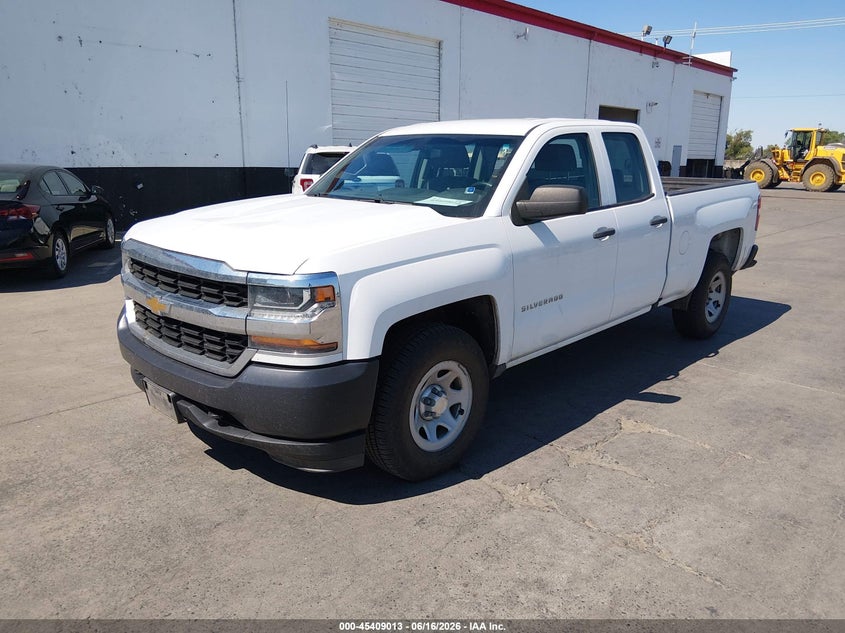 2017 Chevrolet Silverado 1500 VIN 1GCVKNEC0HZ305599 IAAI salvage auction — NORMAL WEAR, Sf97 (California), sold $15,475 on 2026-07-30 (photo 2)