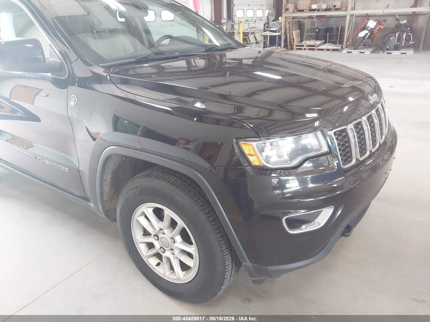 2019 Jeep Grand cherokee VIN 1C4RJFAG4KC772294 IAAI salvage auction — NORMAL WEAR, Sf97 (Michigan), sold $8,250 on 2026-08-11 (photo 1)