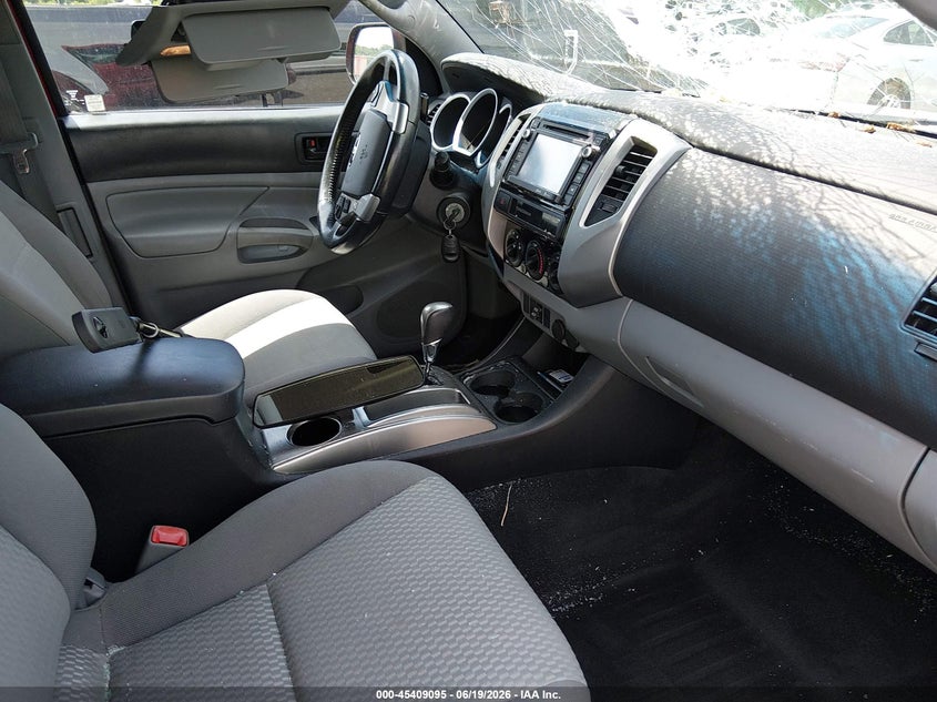 2015 Toyota Tacoma VIN 5TFTX4CN2FX054293 IAAI salvage auction — FRONT END, Salvage Title, sold $4,700 on 2026-07-27 (photo 5)