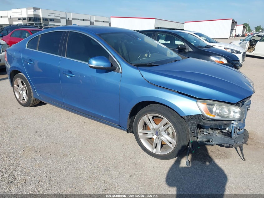 2015 Volvo S60 VIN YV140MFK8F1351916 IAAI salvage auction — NORMAL WEAR, Original (Texas), sold $875 on 2026-07-28 (photo 1)