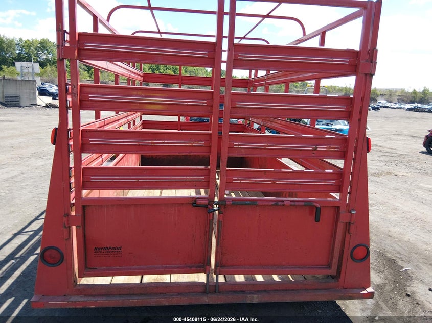 2006 Carry on 12' trailer VIN 4YMLT1229BV030500 IAAI salvage auction — REAR END, Salvage (Pennsylvania), sold $700 on 2026-07-07 (photo 6)