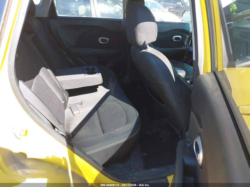 2015 Kia Soul VIN KNDJP3A51F7207573 IAAI salvage auction — FRONT & REAR, Clear (Tennessee), sold $475 on 2026-07-30 (photo 8)