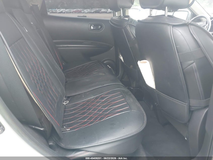 2010 Nissan Rogue VIN JN8AS5MV7AW120155 IAAI salvage auction — RIGHT FRONT, Mv-907A (New York), sold $425 on 2026-07-14 (photo 8)