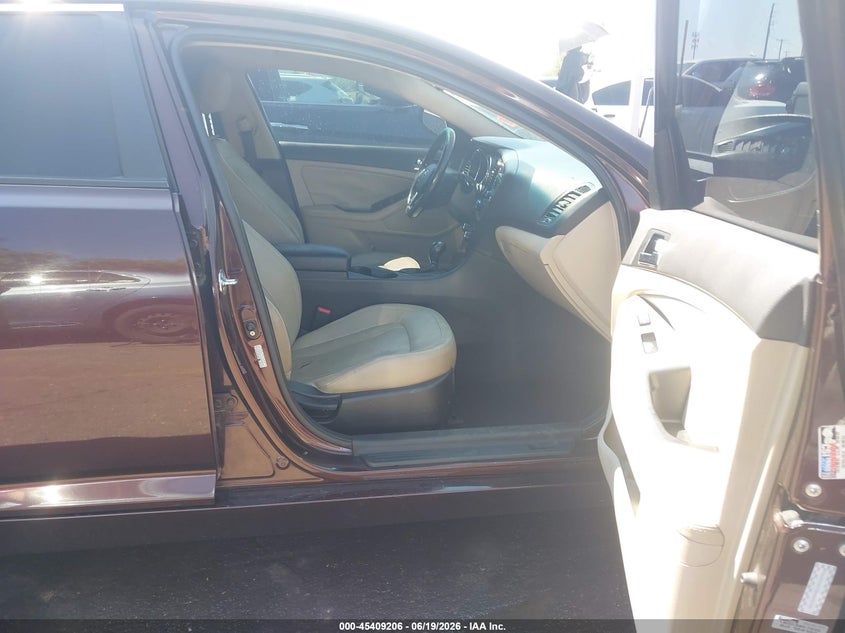 2011 Kia Optima VIN KNAGN4A7XB5048188 IAAI salvage auction — FRONT & REAR, Salvage (Utah), sold $475 on 2026-07-09 (photo 5)
