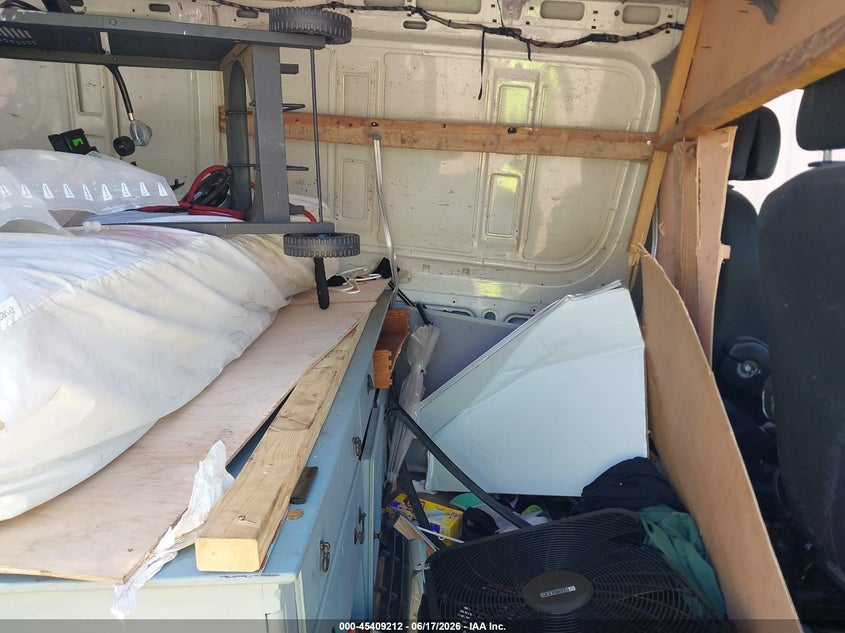 2008 Dodge Sprinter VIN WD0PE745185287062 IAAI salvage auction — SIDE, Salvage (North Carolina), sold $800 on 2026-07-20 (photo 8)