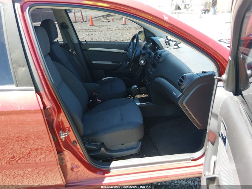 2011 Chevrolet Aveo VIN KL1TD5DE6BB187425 IAAI salvage auction — NORMAL WEAR, Peddle Clear Public-Restricted (Oregon), sold $700 on 2026-07-13 (photo 5)