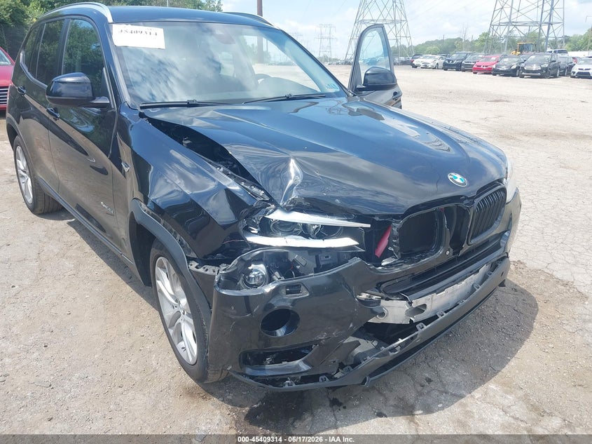 2015 BMW X3 VIN 5UXWX7C57F0K35587 IAAI salvage auction — RIGHT FRONT, Salvage Title, sold $3,750 on 2026-07-21 (photo 6)