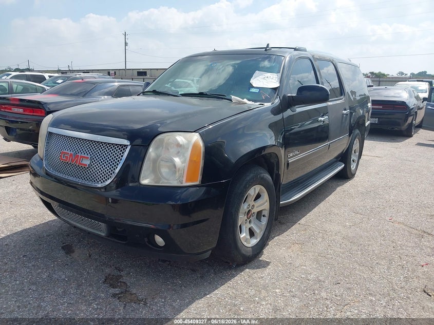 2011 Gmc Yukon xl VIN 1GKS2MEF8BR135401 IAAI salvage auction — RIGHT REAR, Original (Texas), sold $1,050 on 2026-07-08 (photo 2)