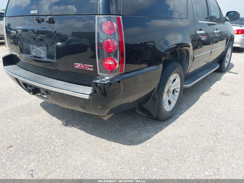 2011 Gmc Yukon xl VIN 1GKS2MEF8BR135401 IAAI salvage auction — RIGHT REAR, Original (Texas), sold $1,050 on 2026-07-08 (photo 6)