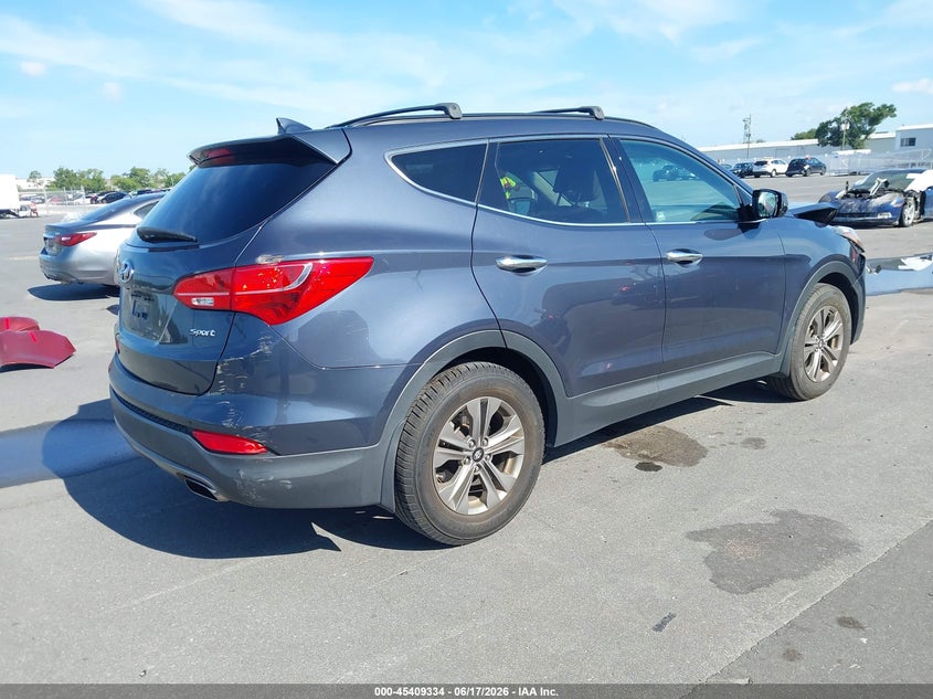 2015 Hyundai Santa fe VIN 5XYZU3LB7FG288063 IAAI salvage auction — FRONT END, Rebuildable (Florida), sold $2,300 on 2026-07-06 (photo 4)