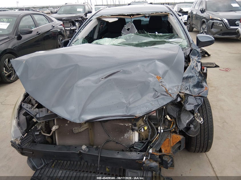 2017 Toyota Corolla VIN 5YFBURHE4HP727595 IAAI salvage auction — NORMAL WEAR, Original (Texas), sold $1,300 on 2026-07-14 (photo 6)