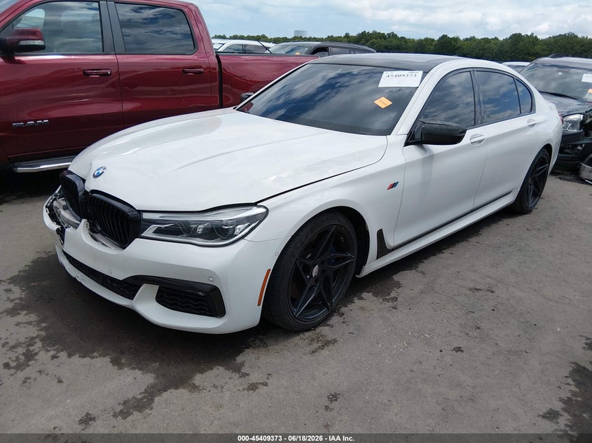 2018 BMW 7er VIN WBA7F0C52JGM23835 IAAI salvage auction — FRONT END, Salvage Title, sold $8,600 on 2026-08-18 (photo 2)