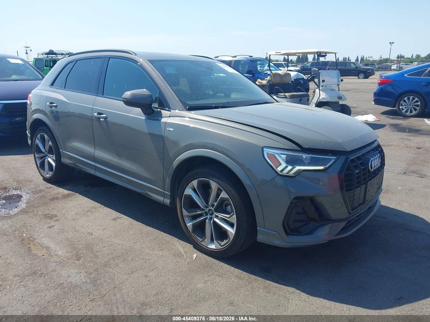 2021 Audi Q3 VIN WA1EECF3XM1011026 IAAI salvage auction — UNKNOWN, Salvage Title, sold $4,450 on 2026-07-29 (photo 1)