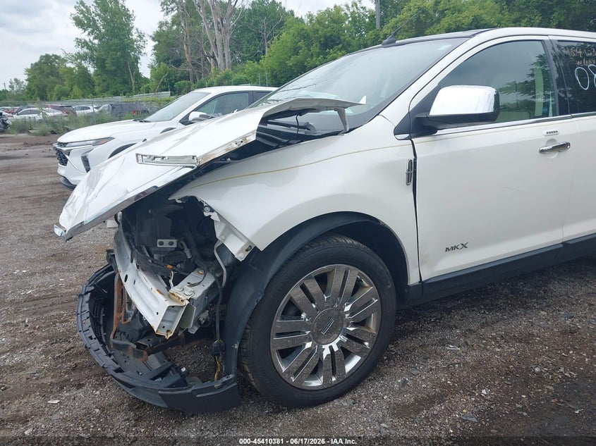 2010 Lincoln Mkx VIN 2LMDJ8JC4ABJ10894 IAAI salvage auction — FRONT END, Clear (Michigan), sold $400 on 2026-07-09 (photo 6)