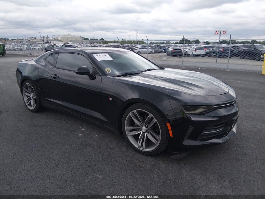 2018 Chevrolet Camaro VIN 1G1FB1RS3J0130105 — IAAI salvage auction photo