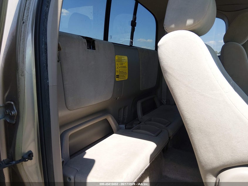2006 Toyota Tacoma VIN 5TEUU42N96Z296490 IAAI salvage auction — ROOF, Salvage (Kansas), sold $3,050 on 2026-07-11 (photo 8)