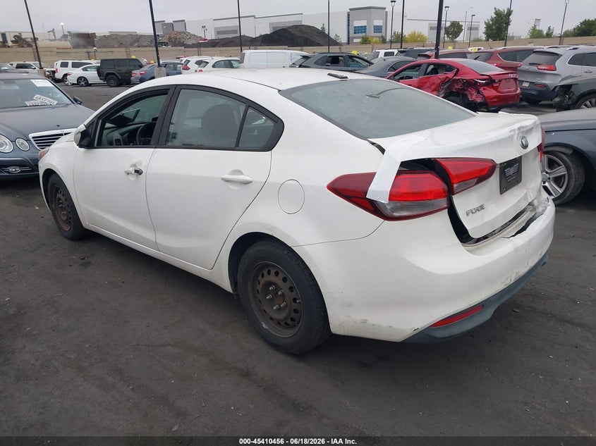 2017 Kia Forte VIN 3KPFK4A75HE012378 IAAI salvage auction — REAR END, Salvage Title, sold $1,925 on 2026-07-10 (photo 3)