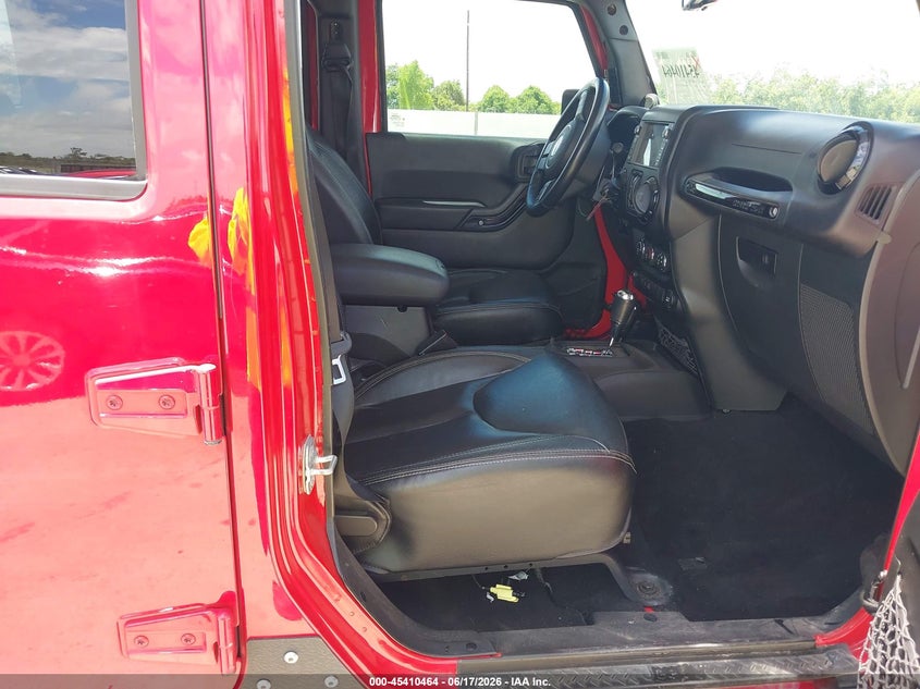 2014 Jeep Wrangler unlimited VIN 1C4HJWDG0EL295245 IAAI salvage auction — RIGHT FRONT, Clear (Texas), sold $7,900 on 2026-07-24 (photo 5)