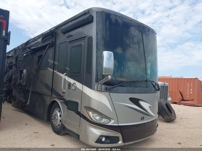 2017 Freightliner Chassis VIN 4UZACGCY9HCJF8750 IAAI salvage auction — Unknown, Wait Title, sold $650 on 2026-08-13 (photo 1)