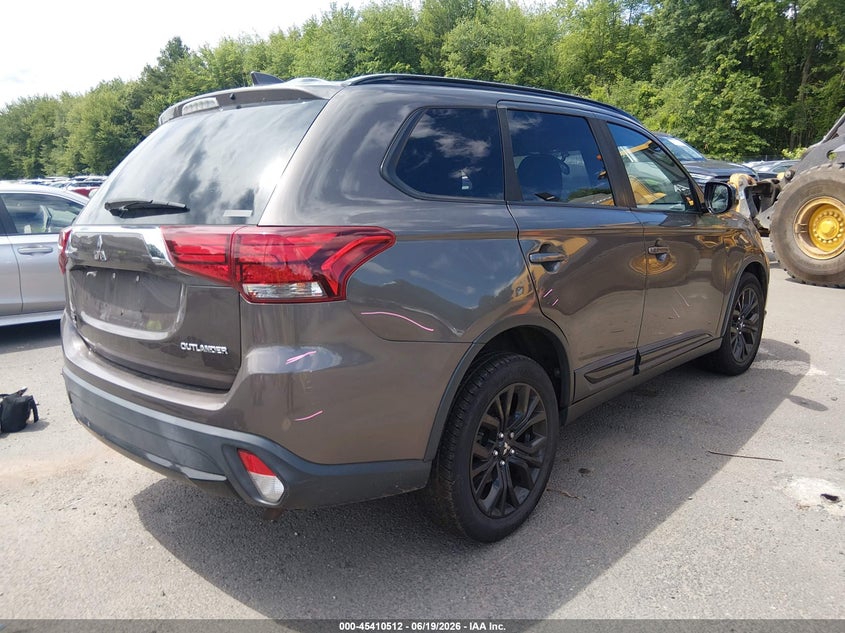 2018 Mitsubishi Outlander VIN JA4AZ3A35JZ068984 IAAI salvage auction — FRONT END, Salvage Title, sold $3,100 on 2026-07-30 (photo 4)