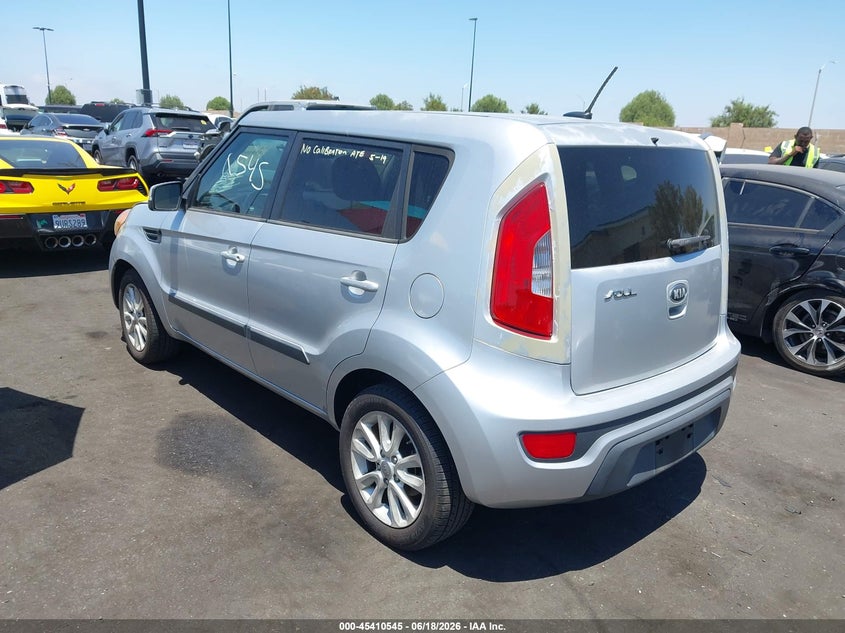 2013 Kia Soul VIN KNDJT2A66D7498809 IAAI salvage auction — RIGHT FRONT, Salvage Certificate (California), sold $825 on 2026-07-10 (photo 3)