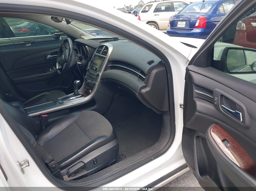 2013 Chevrolet Malibu VIN 1G11E5SA9DF227563 IAAI salvage auction — NORMAL WEAR, Original (Texas), sold $900 on 2026-07-24 (photo 5)