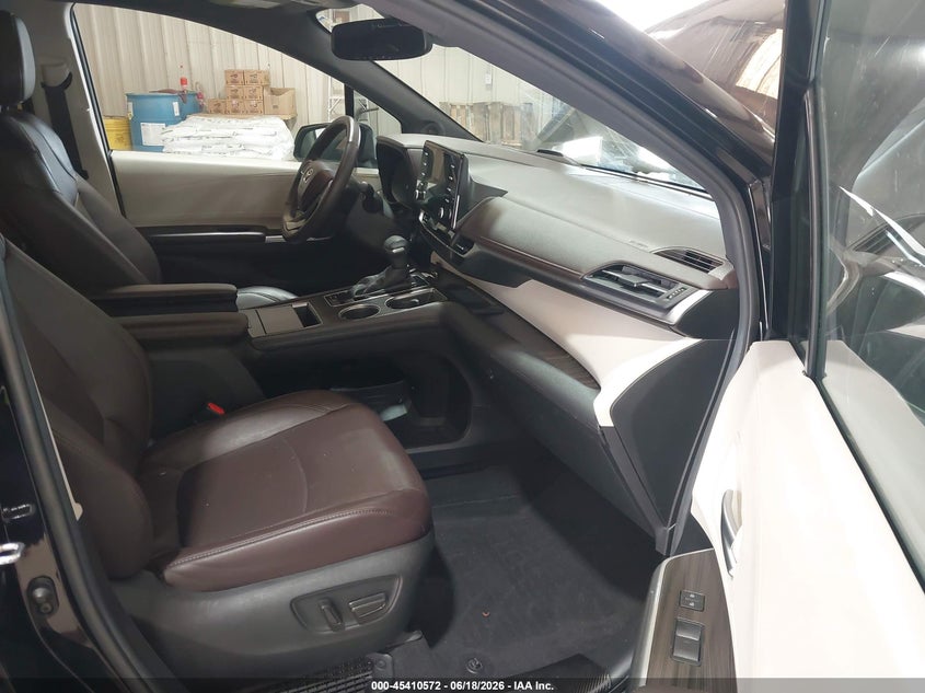 2023 Toyota Sienna VIN 5TDERKEC3PS178034 IAAI salvage auction — FRONT END, Salvage Title, sold $13,250 on 2026-08-20 (photo 5)