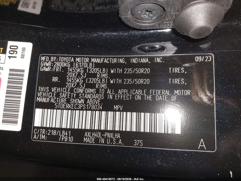 2023 Toyota Sienna VIN 5TDERKEC3PS178034 IAAI salvage auction — FRONT END, Salvage Title, sold $13,250 on 2026-08-20 (photo 9)