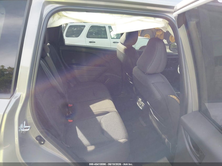 2025 Subaru Forester VIN JF2SLDBC7SH479506 IAAI salvage auction — SIDE, Rebuildable (Florida), sold $5,850 on 2026-07-29 (photo 8)