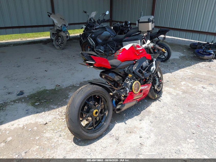 2021 Ducati Panigale VIN ZDMHAATW7MB002350 IAAI salvage auction — LEFT & RIGHT, Wait Title, sold $1,650 on 2026-08-26 (photo 4)