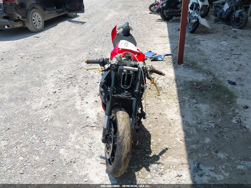 2021 Ducati Panigale VIN ZDMHAATW7MB002350 IAAI salvage auction — LEFT & RIGHT, Wait Title, sold $1,650 on 2026-08-26 (photo 5)