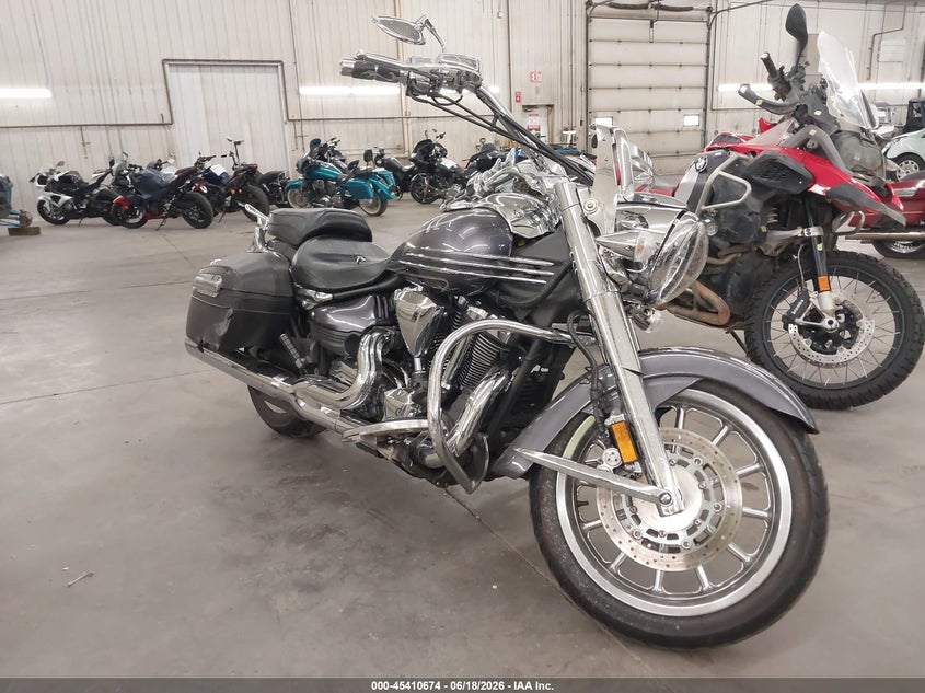 2007 Yamaha Xv1900 VIN JYAVP22E27A005206 IAAI salvage auction — FRONT END, Prior Salvage (Minnesota), sold $375 on 2026-07-28 (photo 1)