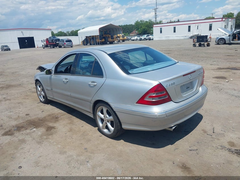 2004 Mercedes-benz C class VIN WDBRF40J34F487914 IAAI salvage auction — FRONT END, Clear (Virginia), sold $300 on 2026-07-14 (photo 3)