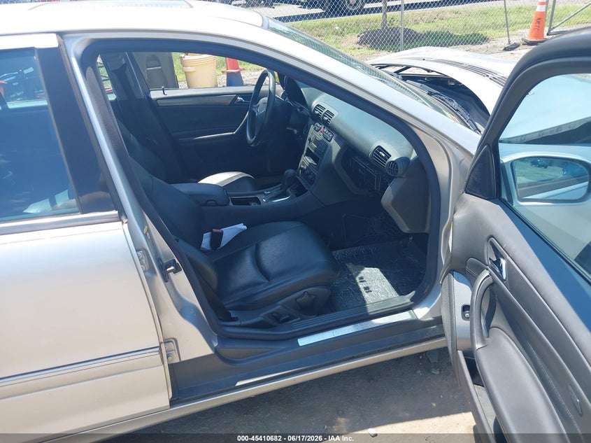 2004 Mercedes-benz C class VIN WDBRF40J34F487914 IAAI salvage auction — FRONT END, Clear (Virginia), sold $300 on 2026-07-14 (photo 5)