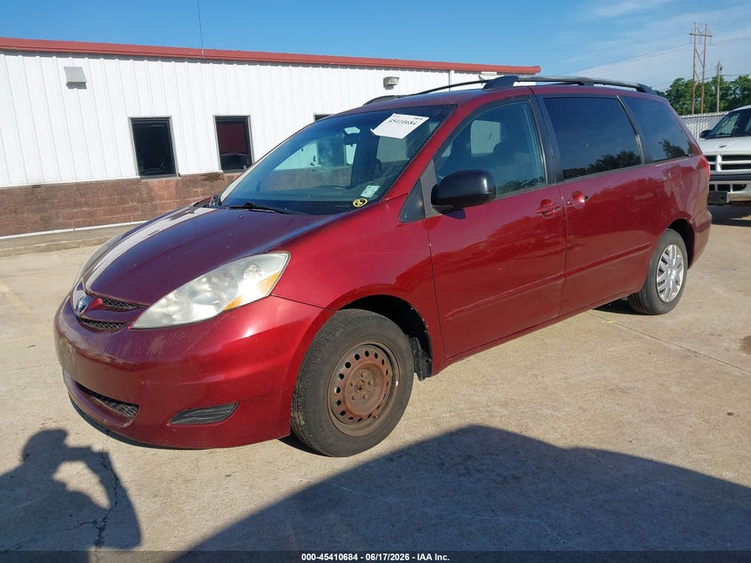 2009 Toyota Sienna VIN 5TDZK23C99S277551 IAAI salvage auction — NORMAL WEAR, Clear (Missouri), sold $825 on 2026-07-14 (photo 2)