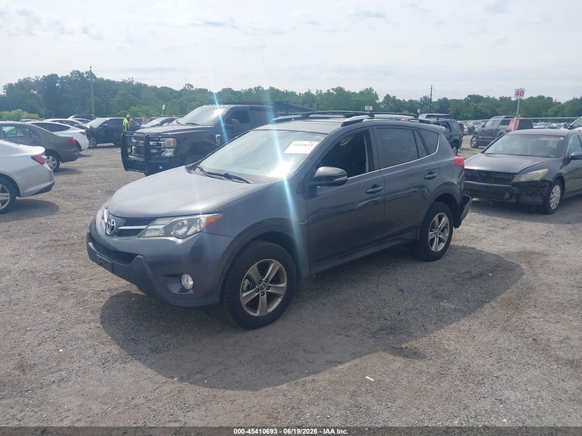2015 Toyota Rav 4 VIN JTMRFREV0FD153686 IAAI salvage auction — REAR END, Salvage - Greater Than 75% (Maryland), sold $5,000 on 2026-07-27 (photo 2)