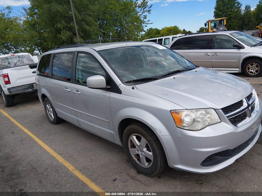 2012 Dodge Grand caravan VIN 2C4RDGCG0CR264150 IAAI salvage auction — NORMAL WEAR, Clear (Colorado), sold $300 on 2026-07-31 (photo 1)