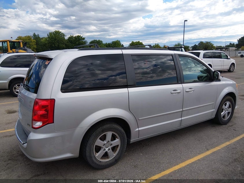 2012 Dodge Grand caravan VIN 2C4RDGCG0CR264150 IAAI salvage auction — NORMAL WEAR, Clear (Colorado), sold $300 on 2026-07-31 (photo 4)