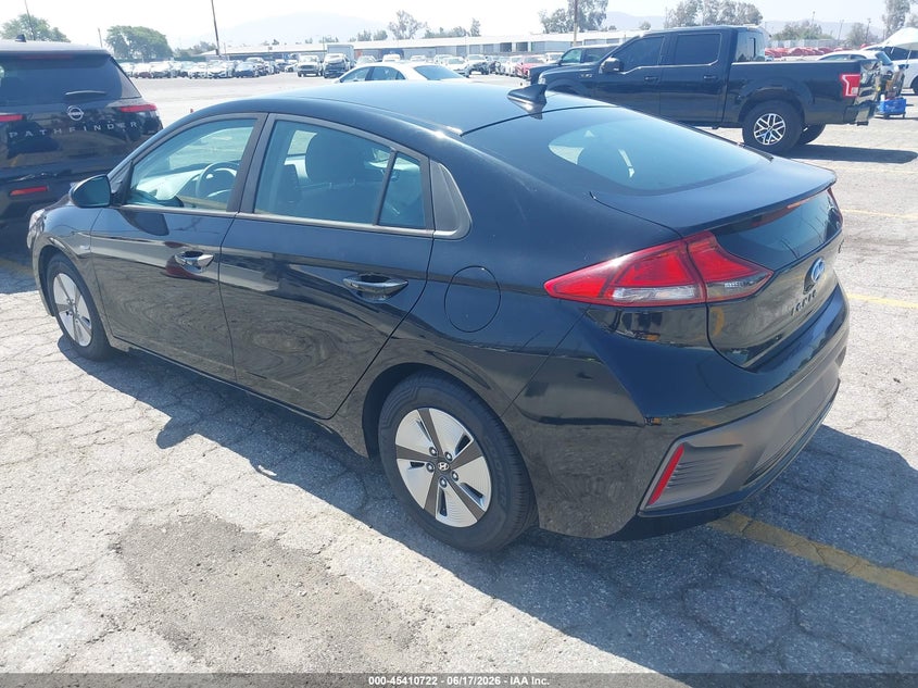2020 Hyundai Ioniq hybrid VIN KMHC65LC6LU218709 IAAI salvage auction — SIDE, Sf97 (California), sold $225 on 2026-07-28 (photo 3)