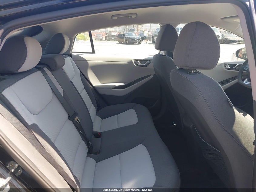 2020 Hyundai Ioniq hybrid VIN KMHC65LC6LU218709 IAAI salvage auction — SIDE, Sf97 (California), sold $225 on 2026-07-28 (photo 8)