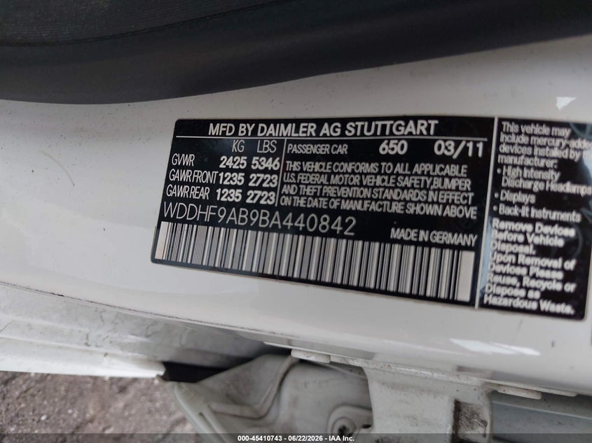 2011 Mercedes-benz E-klasse VIN WDDHF9AB9BA440842 IAAI salvage auction — FRONT END, Salvage (Pennsylvania), sold $1,025 on 2026-07-17 (photo 9)