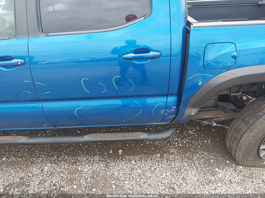 2017 Toyota Tacoma VIN 5TFAZ5CNXHX049224 IAAI salvage auction — SIDE, Salvage (Louisiana), sold $9,500 on 2026-07-22 (photo 6)