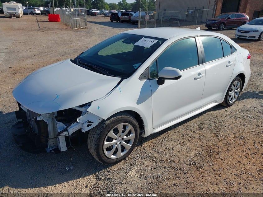 2025 Toyota Corolla VIN 5YFB4MDE2SP358655 IAAI salvage auction — FRONT END, Salvage (North Carolina), sold $6,400 on 2026-07-31 (photo 2)